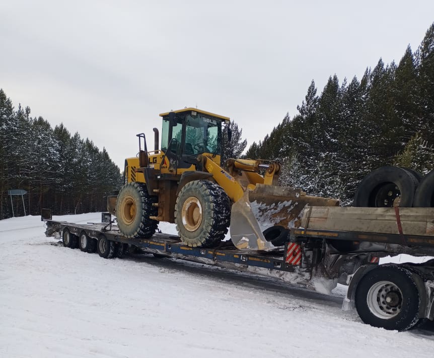 Фронтальный погрузчик